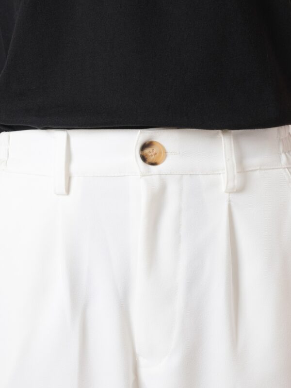 Common Days | Relaxed Wide Trouser Pants White - Image 2