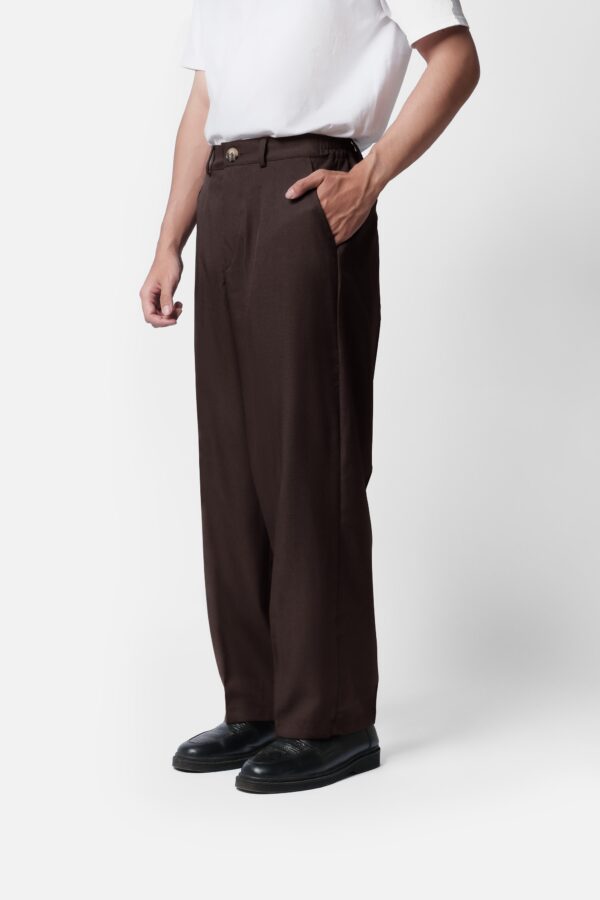 Common Days | Relaxed Wide Trouser Pants Truffle Brown