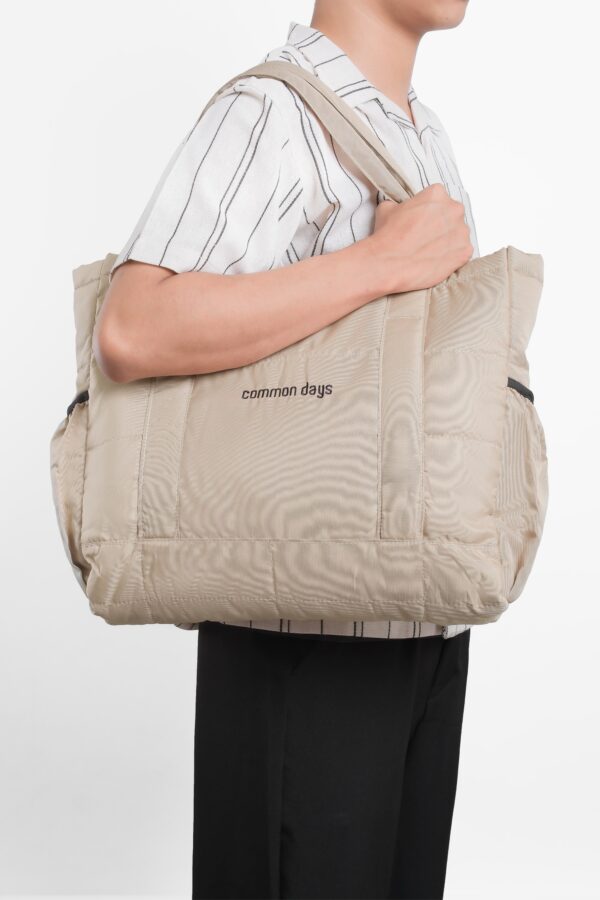 Carry All V1 Puffy Totebag Cream - Image 2