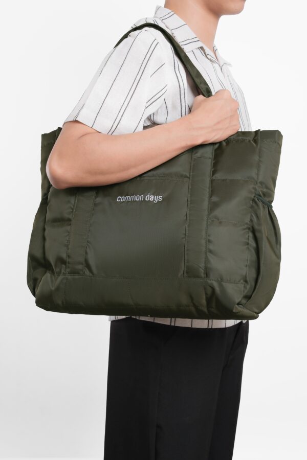 Carry All V1 Puffy Totebag Olive - Image 2