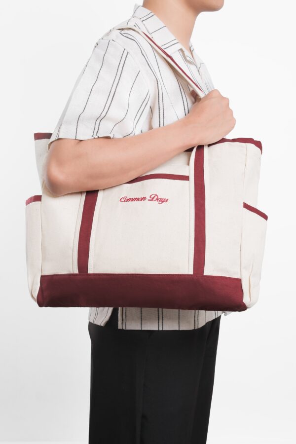 Carry All V1 Vintage Totebag Maroon Common Days - Image 2