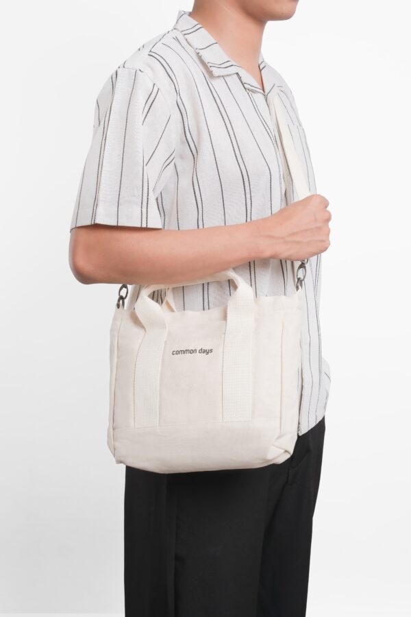 Common Days | Voya Broken White Slingbag - Image 2