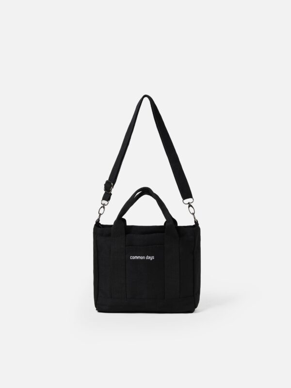 Common Days | Voya Black Slingbag