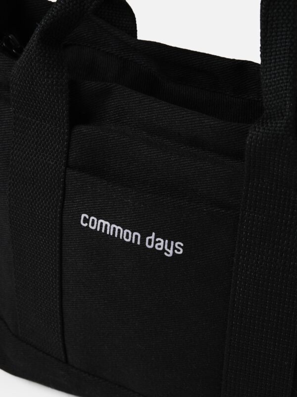 Common Days | Voya Black Slingbag - Image 3