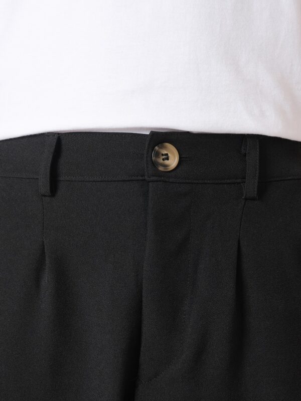 Common Days | Relaxed Wide Trouser Pants Black - Image 2