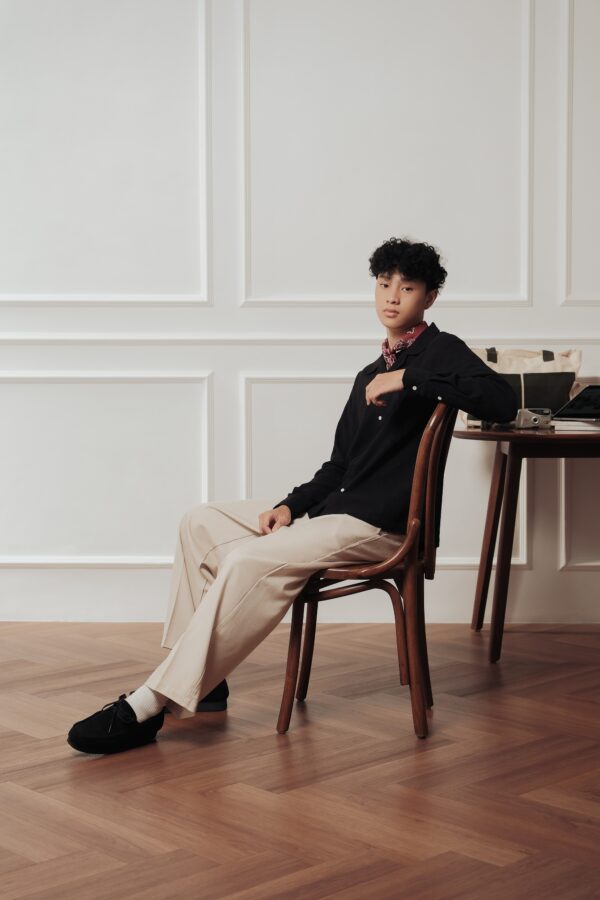 Common Days | Relaxed Long Sleeve Linen Shirt Black - Image 4