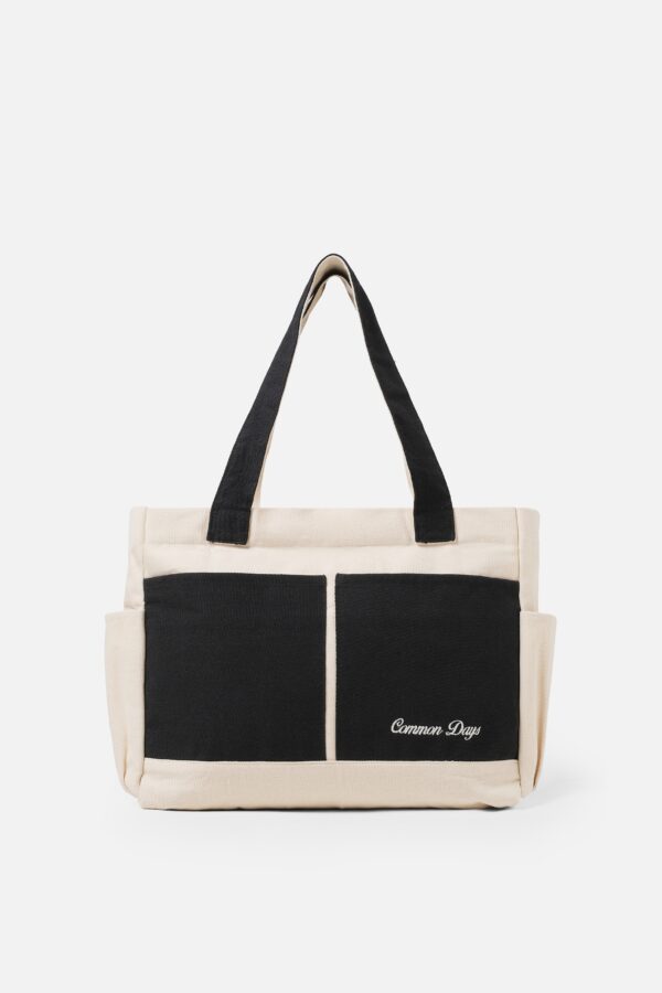 Carry All V2 Totebag Twotone Broken White & Black Common Days