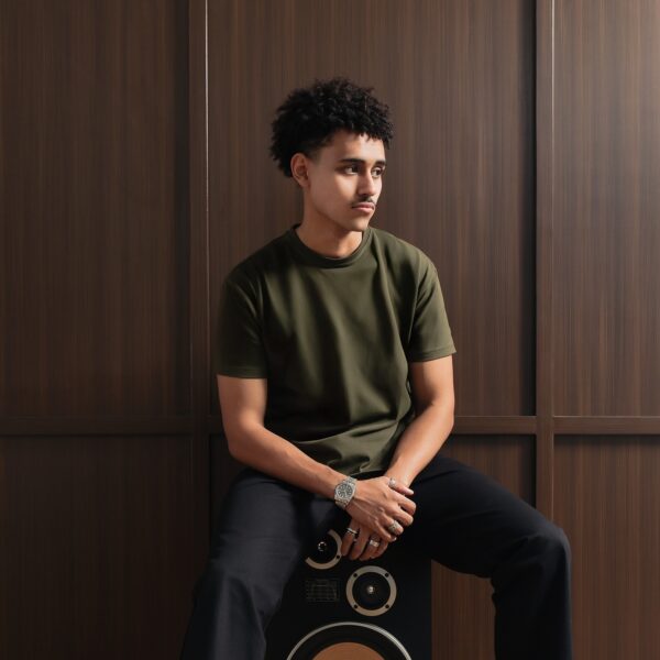 Common Days | 16s Classic Fitted Tee Army