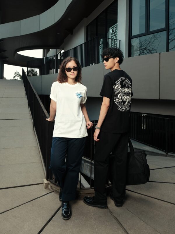 Common Days | Tshirt kaos Balance Within The Earth Off-White Black