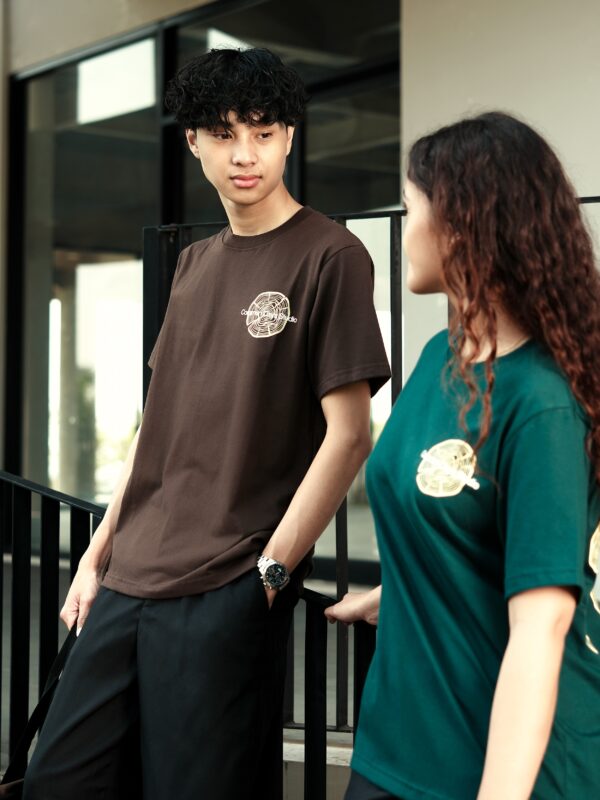 Common Days | Tshirt kaos Formed by time and nature Green Dark Brown